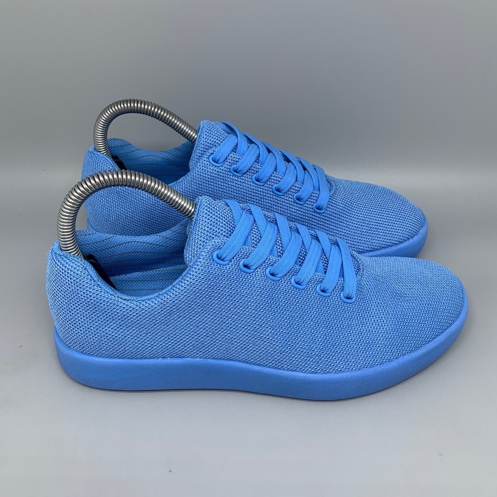Atoms Model 000 Blue Low Top Everyday Sneakers Women's Sz‎ 7.5